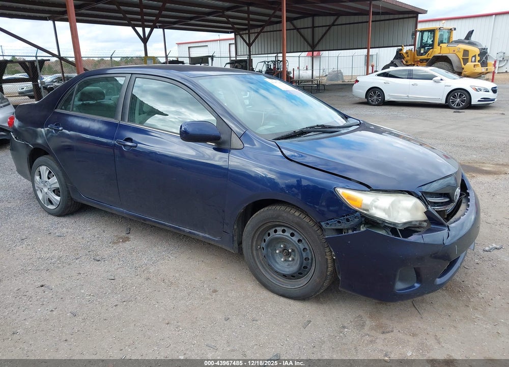 2013 TOYOTA COROLLA LE VIN: 2T1BU4EE2DC013739