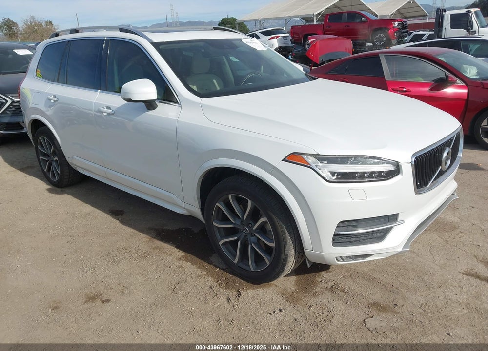 2016 VOLVO XC90 T6 MOMENTUM VIN: YV4A22PK5G1035815