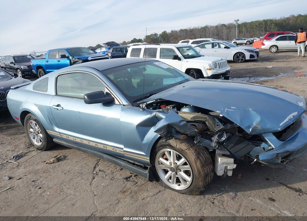2007 FORD MUSTANG V6 DELUXE/V6 PREMIUM VIN: 1ZVFT80N875264007