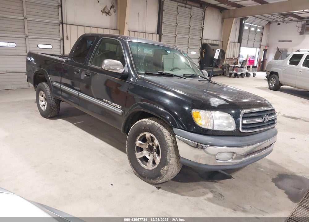 2002 TOYOTA TUNDRA SR5 V8 VIN: 5TBRT34132S237352