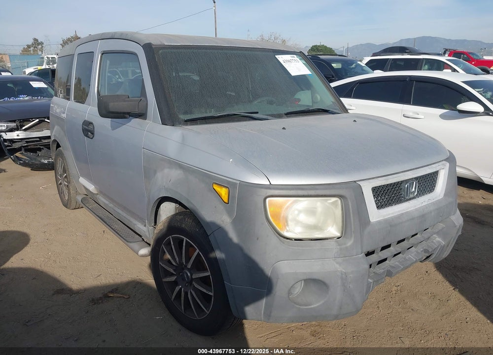 2003 HONDA ELEMENT DX VIN: 5J6YH18263L002727