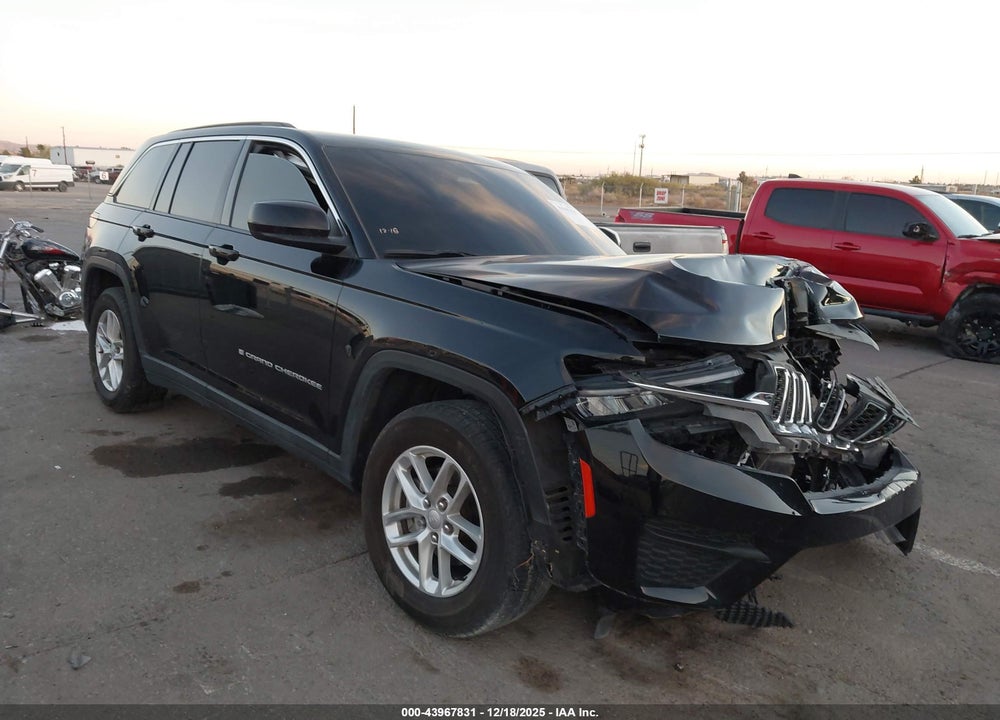 2024 JEEP GRAND CHEROKEE LAREDO X 4X2 VIN: 1C4RJGAG8RC253099