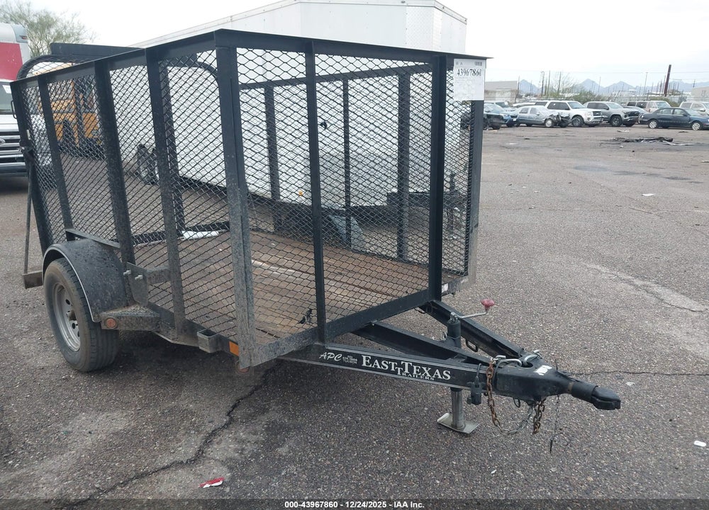 2018 EAST TEXAS TRAILERS WALLED UTILITY TRAIL VIN: 58SBS0814JE009871