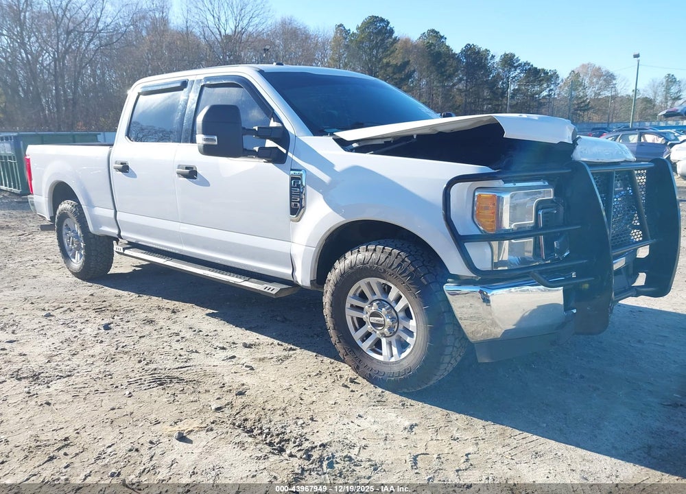 2017 FORD F-250 XLT VIN: 1FT7W2A61HEC56092