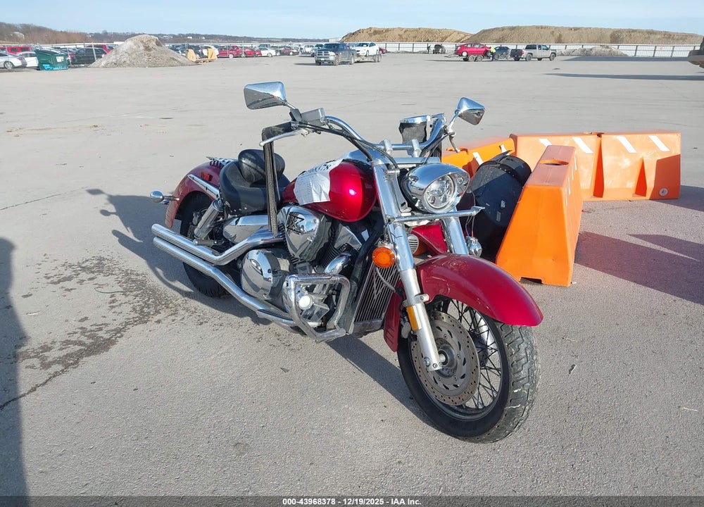 2004 HONDA VT1300 S VIN: 1HFSC520X4A107802