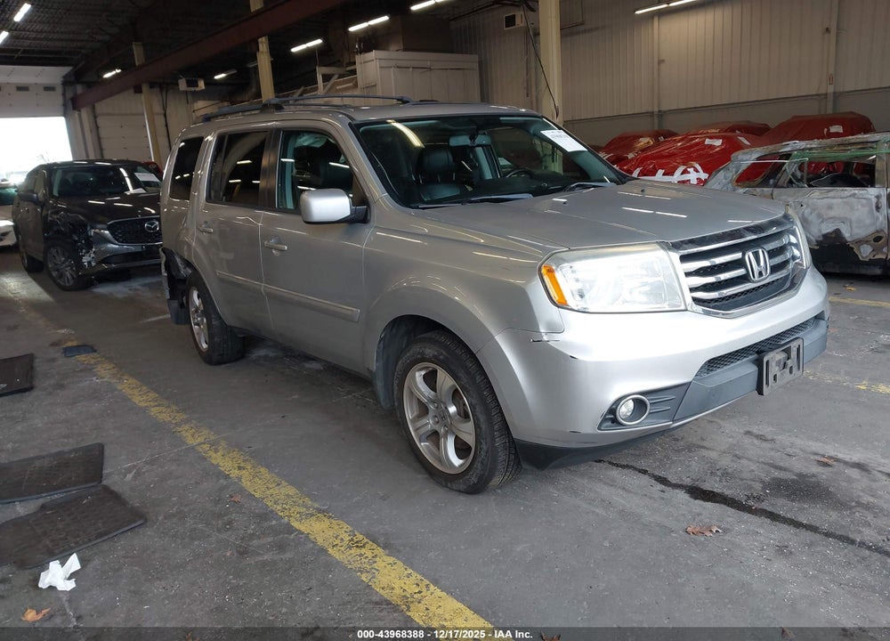 2013 HONDA PILOT EX-L VIN: 5FNYF4H60DB049398