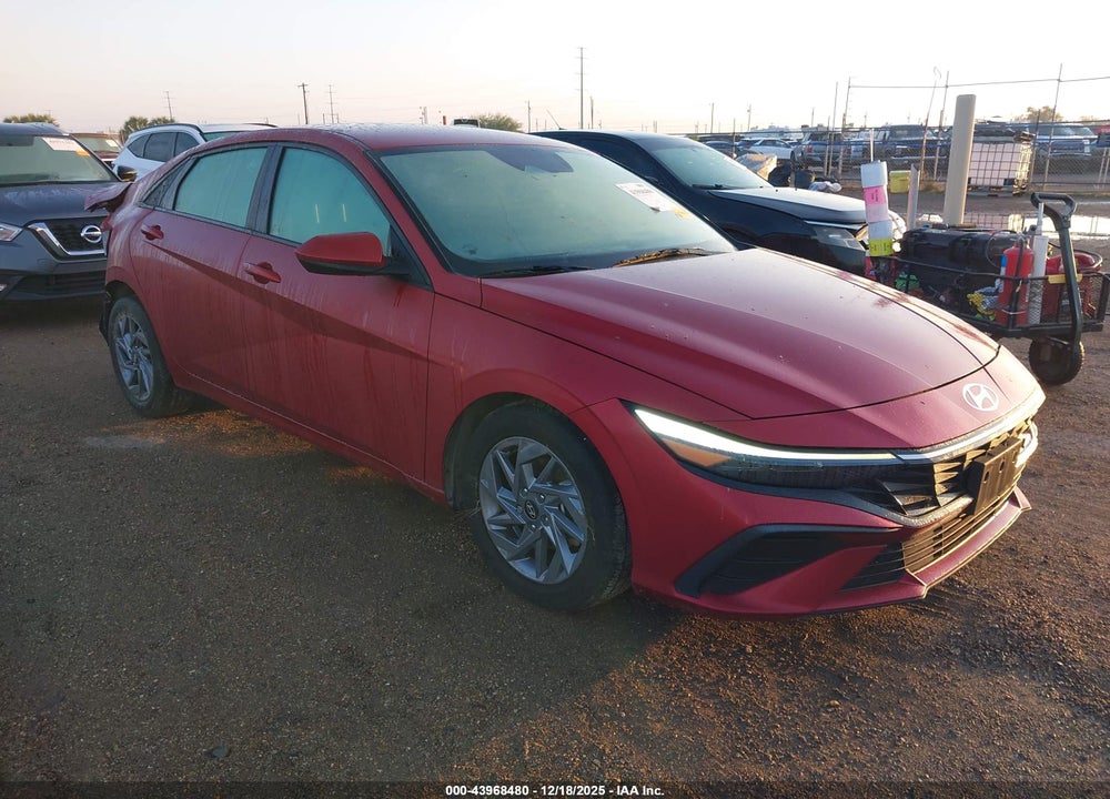 2024 HYUNDAI ELANTRA SEL VIN: KMHLM4DG3RU739140