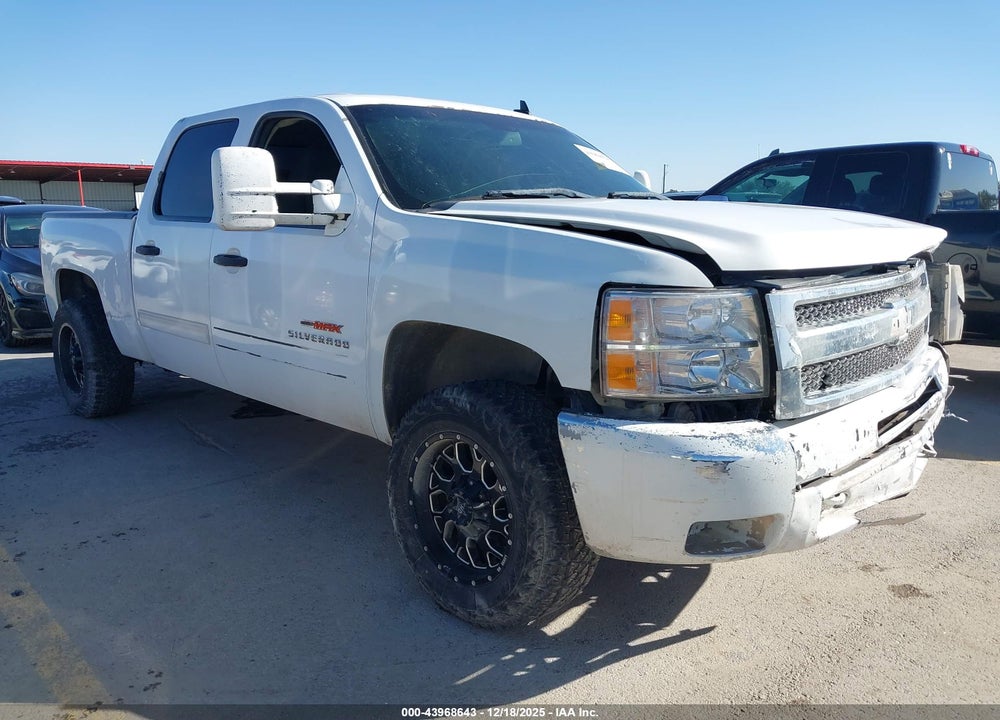 2012 CHEVROLET SILVERADO 1500 LT VIN: 3GCPKSE72CG215583