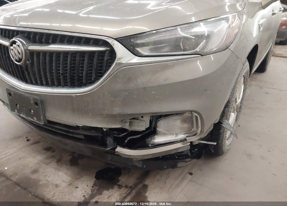 2018 BUICK ENCLAVE ESSENCE VIN: 5GAEVAKW5JJ228197