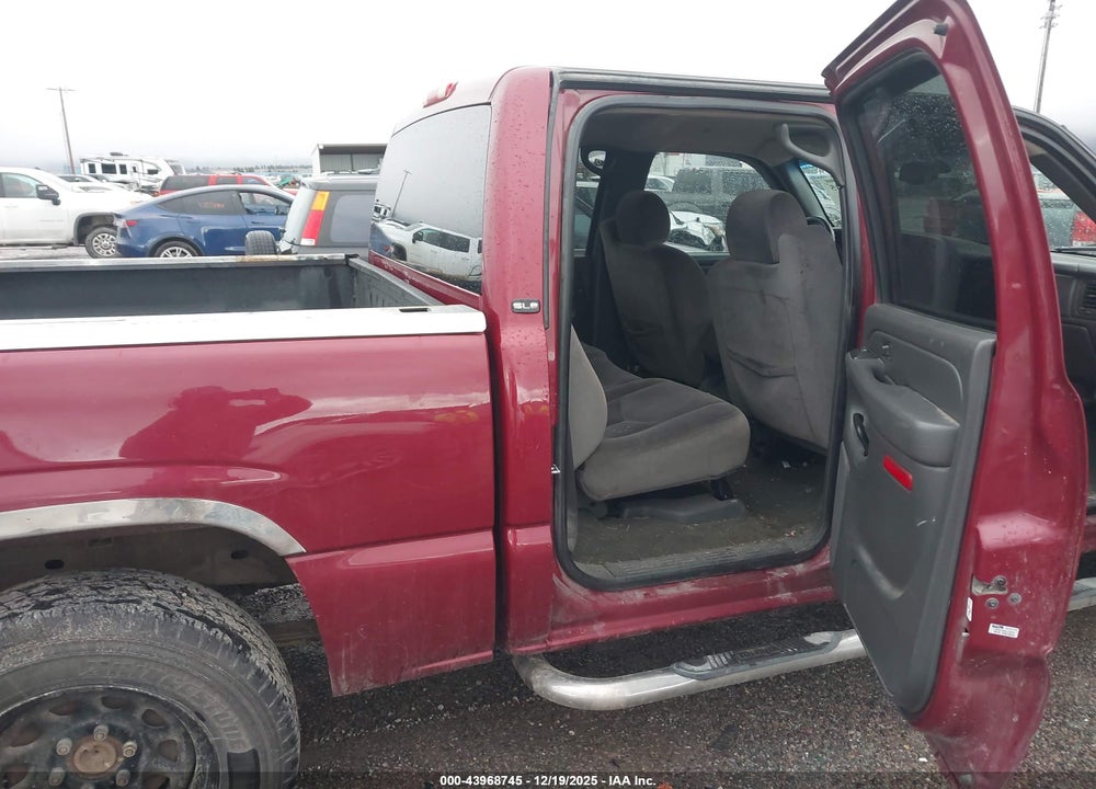2007 GMC SIERRA 1500 CLASSIC SLE1 VIN: 2GTEK13Z471170778