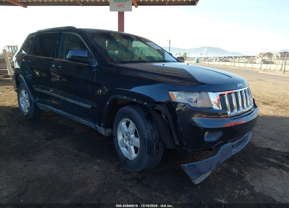 2013 JEEP GRAND CHEROKEE LAREDO VIN: 1C4RJFAG3DC644082