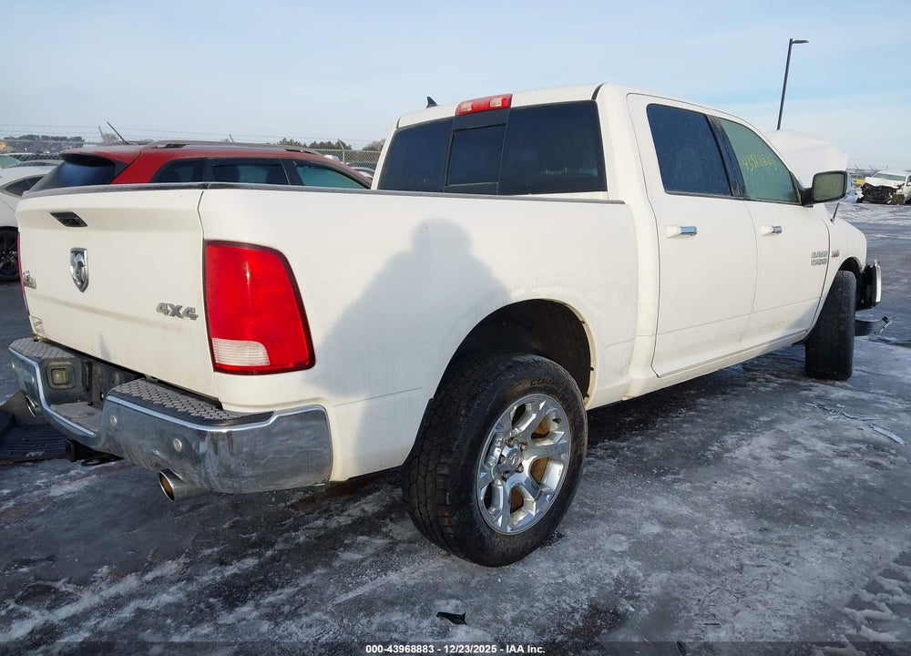 2018 RAM 1500 VIN: 1C6RR7LTXJS352155