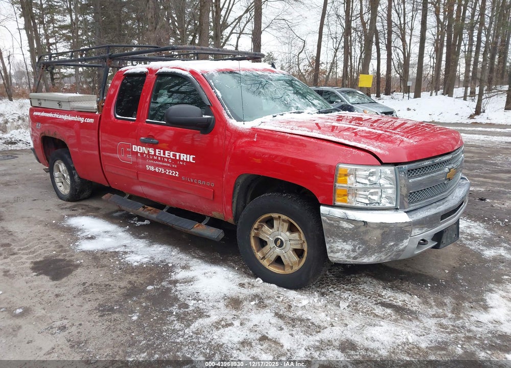 2013 CHEVROLET SILVERADO 1500 LT VIN: 1GCRKSE73DZ248084