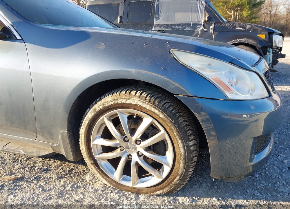 2008 INFINITI G35X VIN: JNKBV61F98M259766
