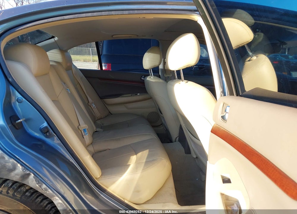 2008 INFINITI G35X VIN: JNKBV61F98M259766
