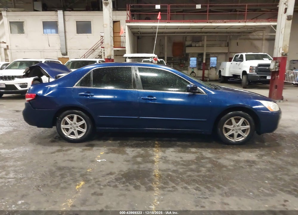 2004 HONDA ACCORD 3.0 EX VIN: 1HGCM66504A032391