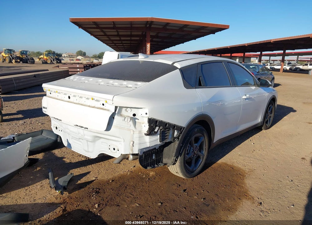 2025 KIA K4 LXS VIN: 3KPFT4DE4SE095154
