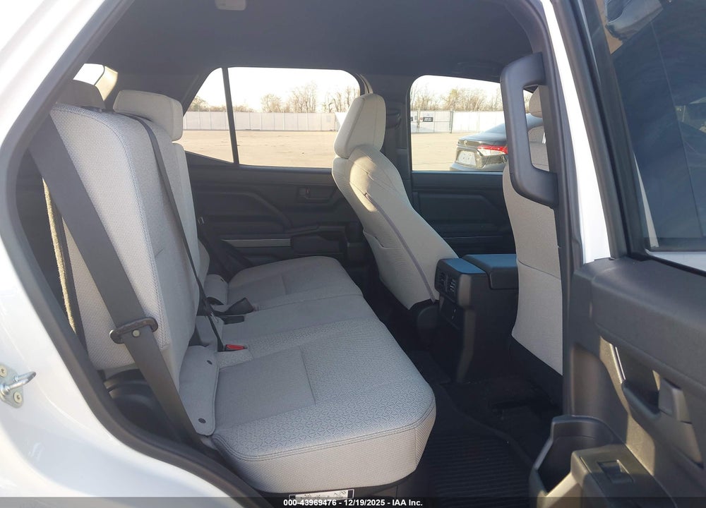 2025 TOYOTA 4RUNNER SR5 VIN: JTEVA5BR7S5010828