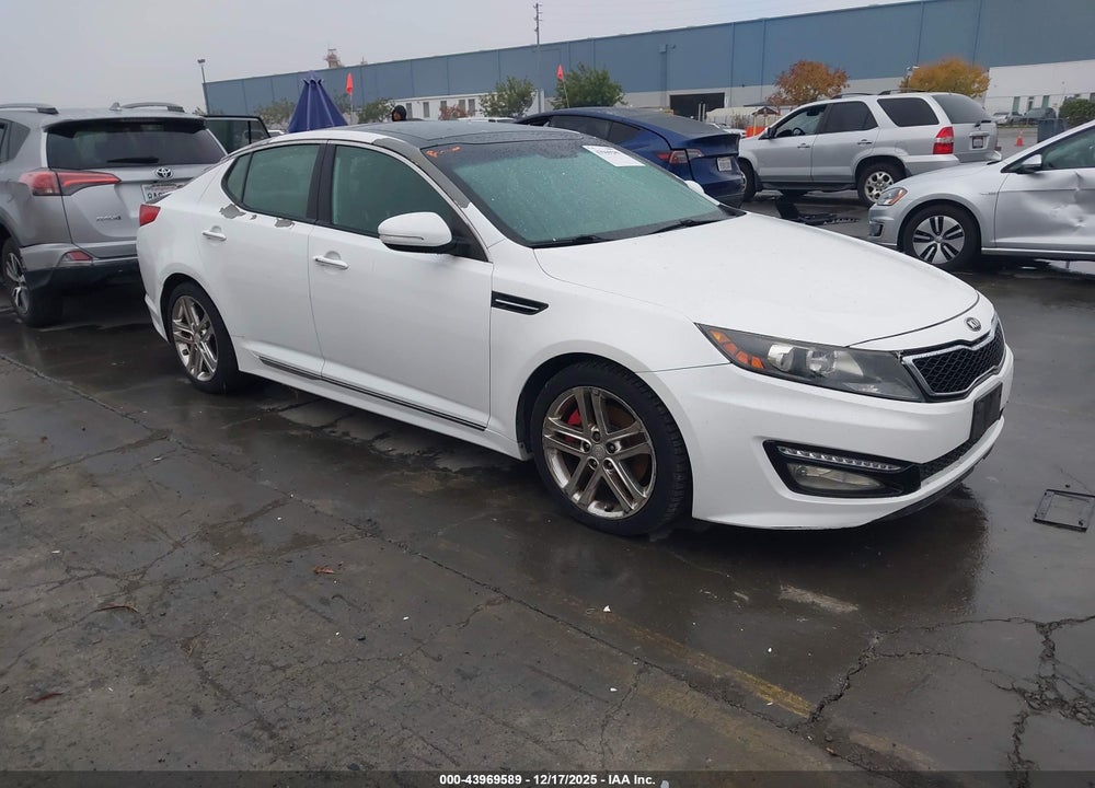 2013 KIA OPTIMA SX VIN: 5XXGR4A60DG094450
