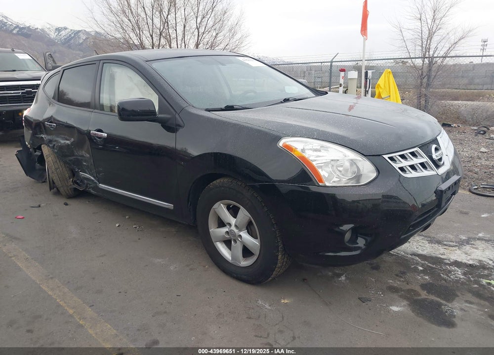 2013 NISSAN ROGUE S VIN: JN8AS5MV5DW631917