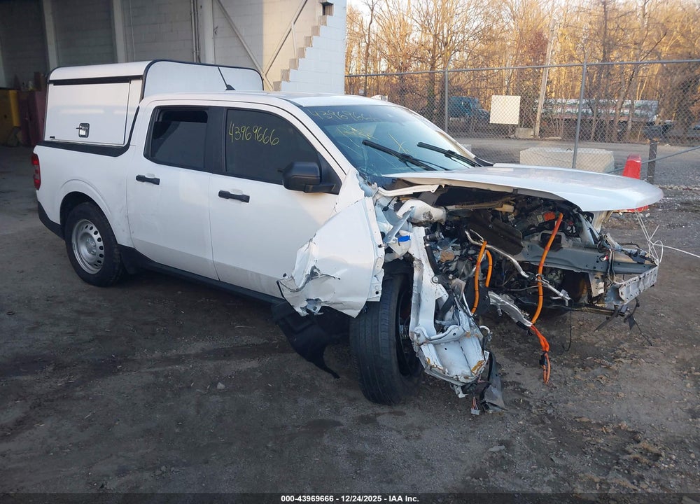 2024 FORD MAVERICK XL VIN: 3FTTW8A37RRA29219