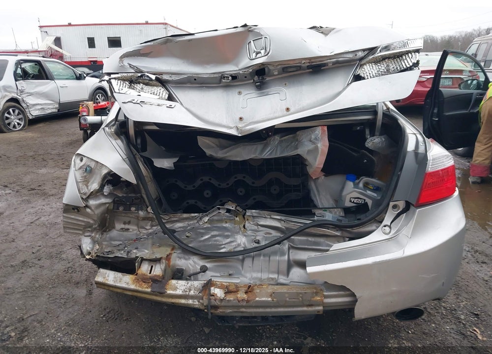 2013 HONDA ACCORD EX VIN: 1HGCR2F74DA023172