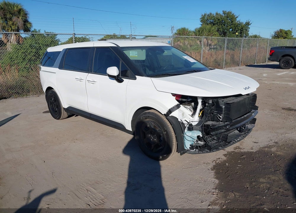 2026 KIA CARNIVAL MPV LXS VIN: KNDNB5K36T6596639