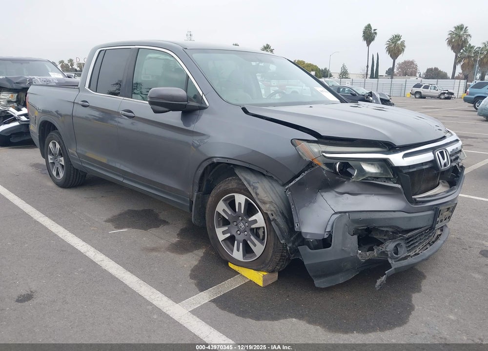 2018 HONDA RIDGELINE RTL-T VIN: 5FPYK2F62JB002153