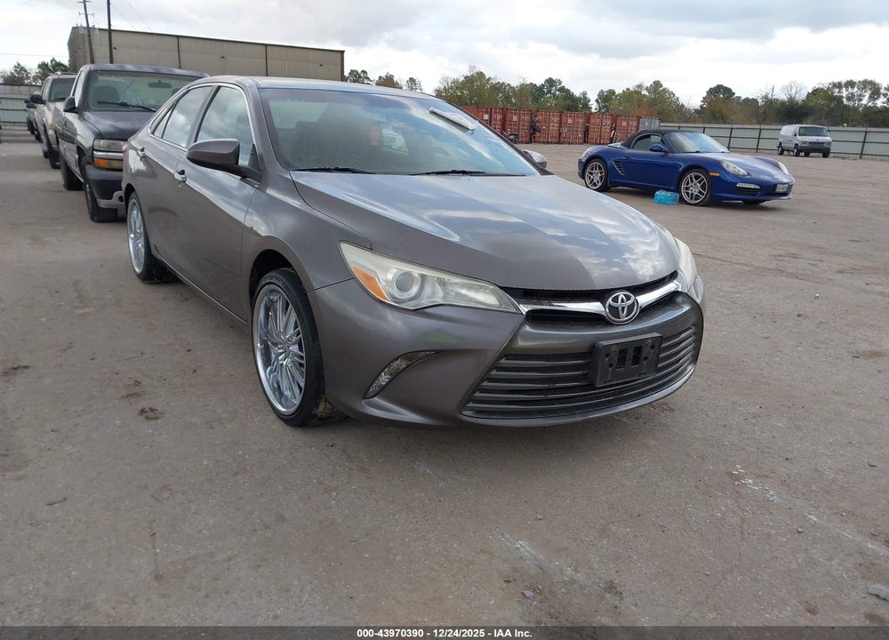 2017 TOYOTA CAMRY LE VIN: 4T1BF1FK3HU703453