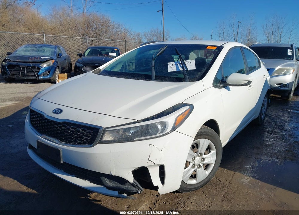 2017 KIA FORTE LX VIN: 3KPFK4A70HE046793
