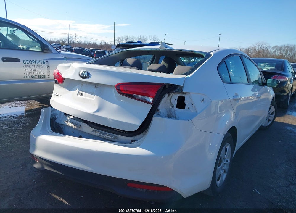 2017 KIA FORTE LX VIN: 3KPFK4A70HE046793