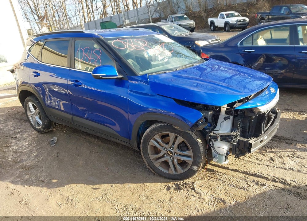2021 KIA SELTOS S VIN: KNDEUCAA5M7097664