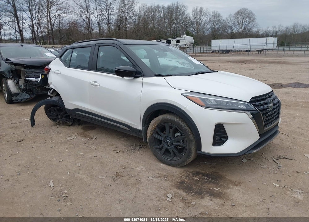 2024 NISSAN KICKS SR XTRONIC CVT VIN: 3N1CP5DV0RL570806