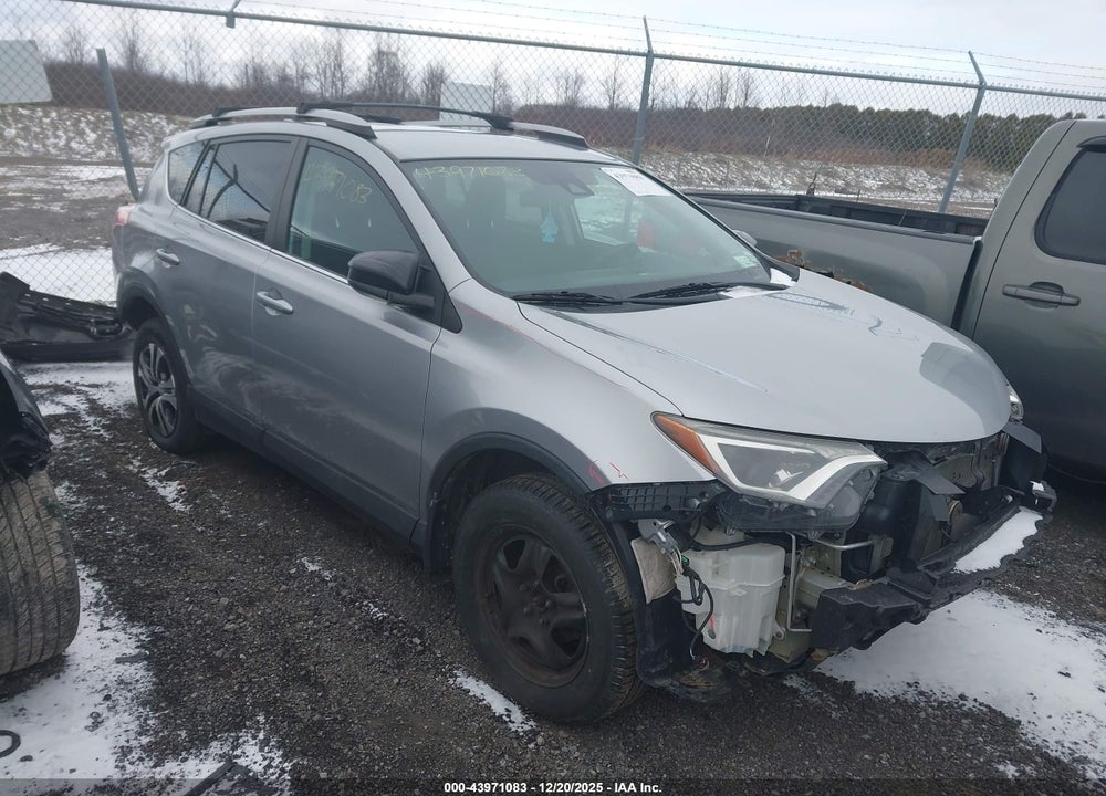 2017 TOYOTA RAV4 LE VIN: 2T3BFREV2HW567947