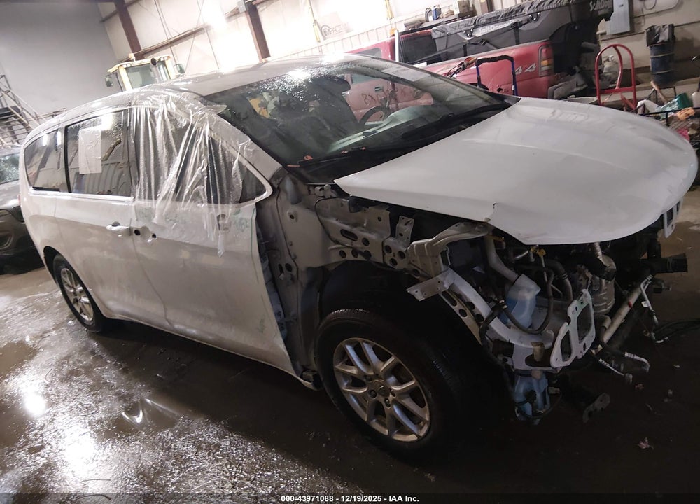 2020 CHRYSLER VOYAGER LX VIN: 2C4RC1CG5LR249062