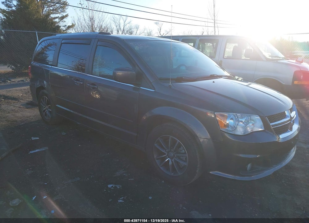 2017 DODGE GRAND CARAVAN SXT VIN: 2C4RDGCG6HR715878