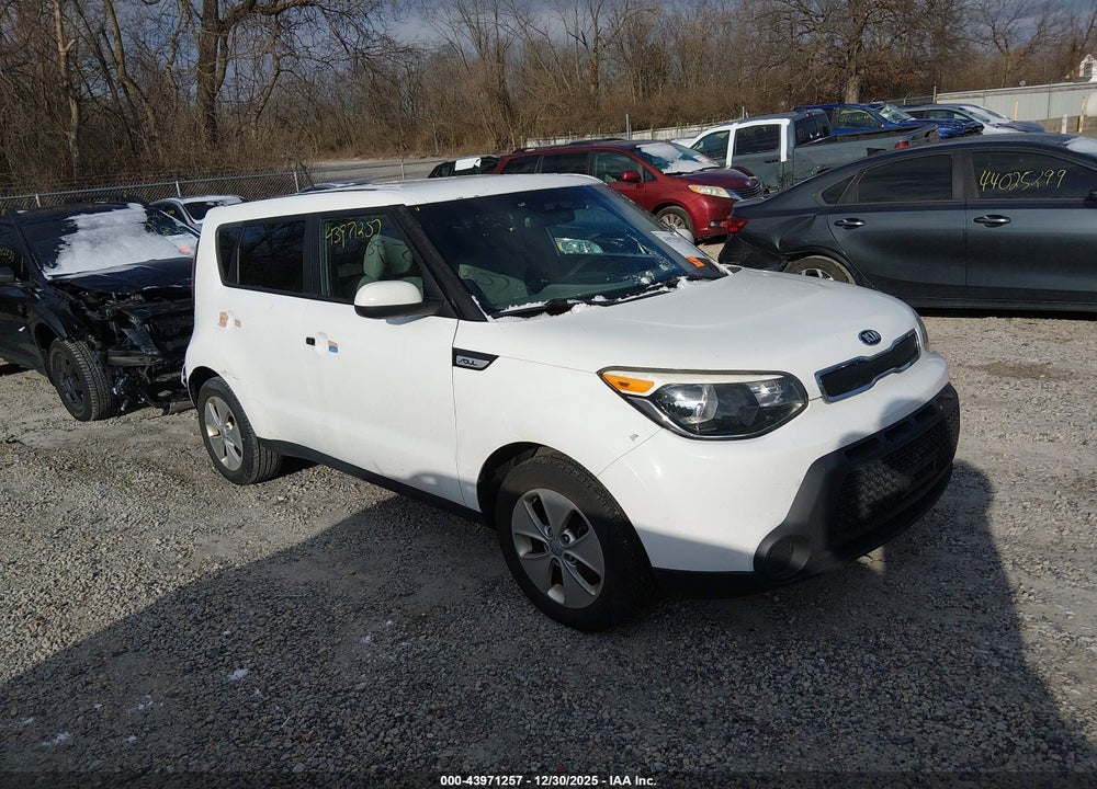 2015 KIA SOUL VIN: KNDJN2A25F7135895
