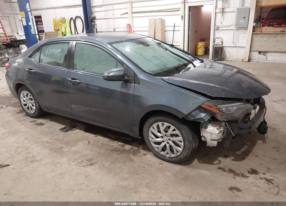 2018 TOYOTA COROLLA LE VIN: 2T1BURHE1JC988463