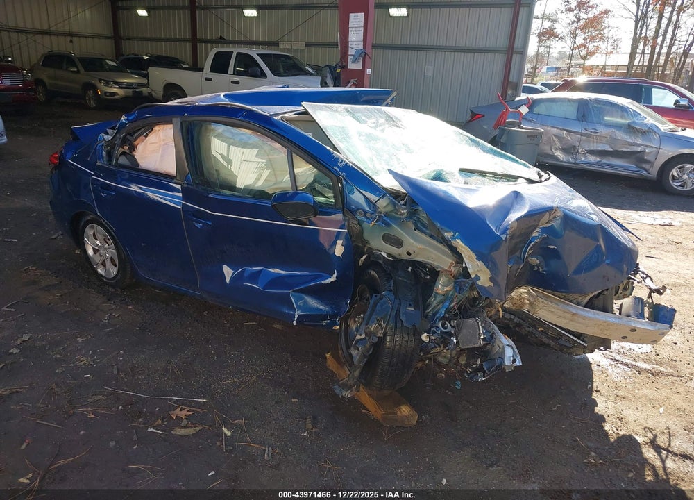 2015 HONDA CIVIC LX VIN: 19XFB2F50FE223416