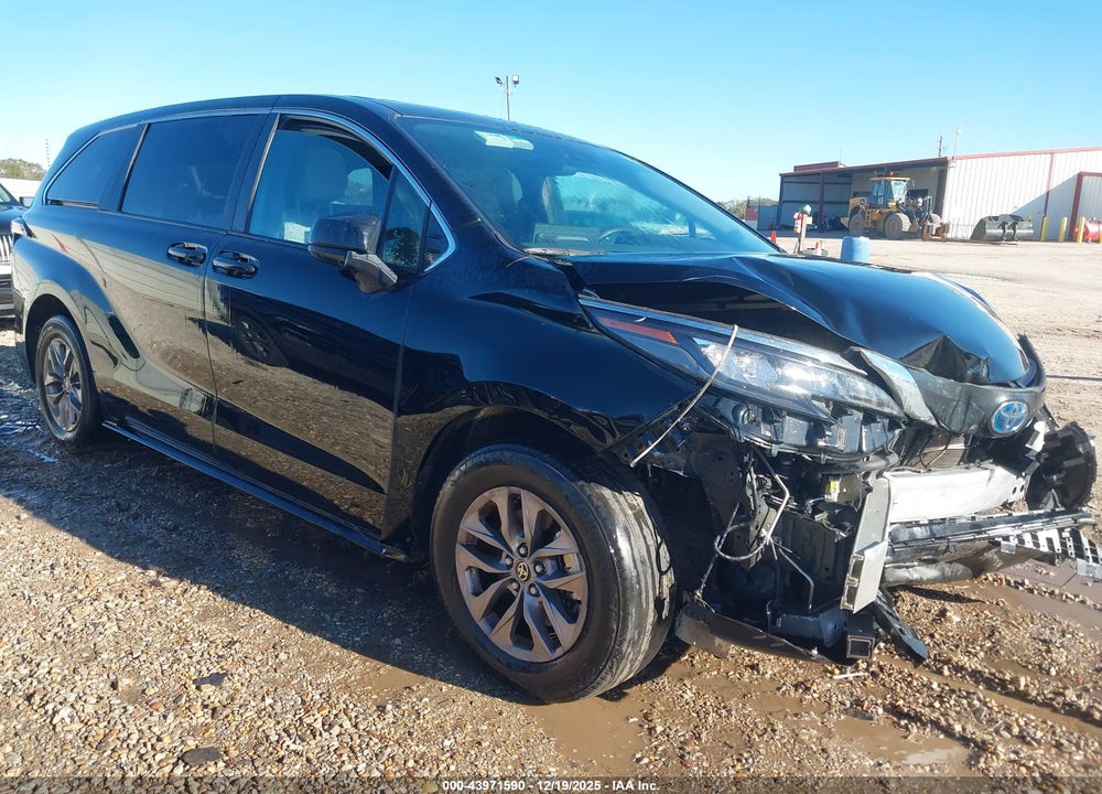 2025 TOYOTA SIENNA LE VIN: 5TDKRKEC8SS227174
