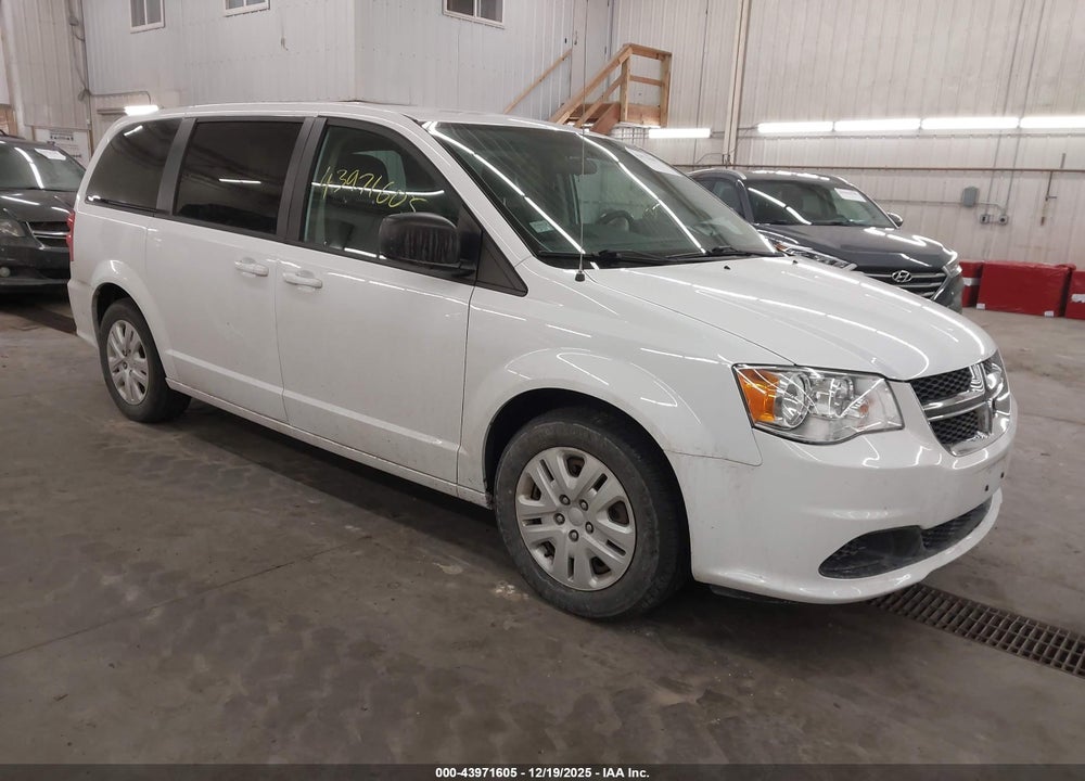 2018 DODGE GRAND CARAVAN SE VIN: 2C4RDGBG3JR339938