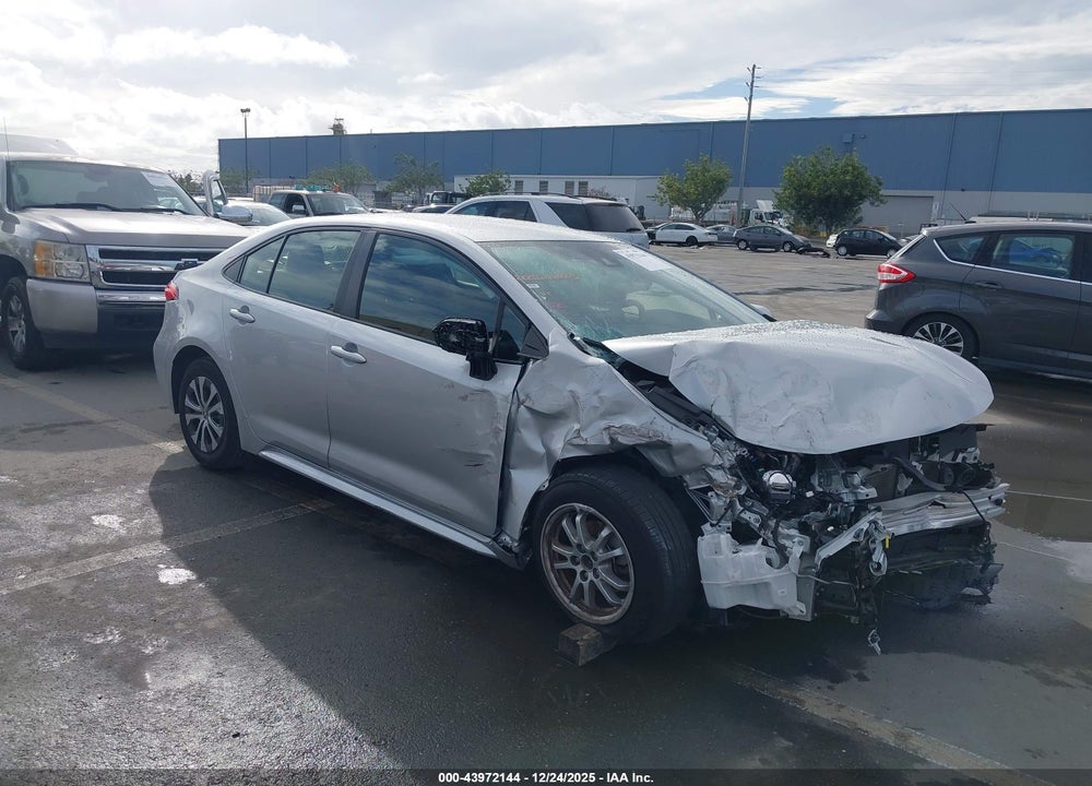 2022 TOYOTA COROLLA HYBRID LE VIN: JTDEAMDE3NJ037223