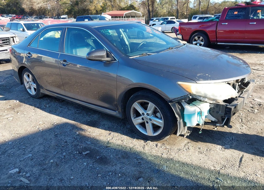 2014 TOYOTA CAMRY SE VIN: 4T1BF1FK6EU328105