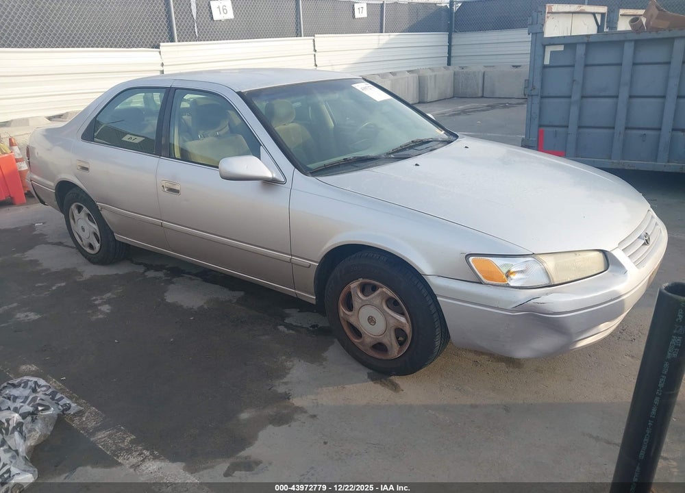 1997 TOYOTA CAMRY LE V6 VIN: JT2BF22K4V0019099