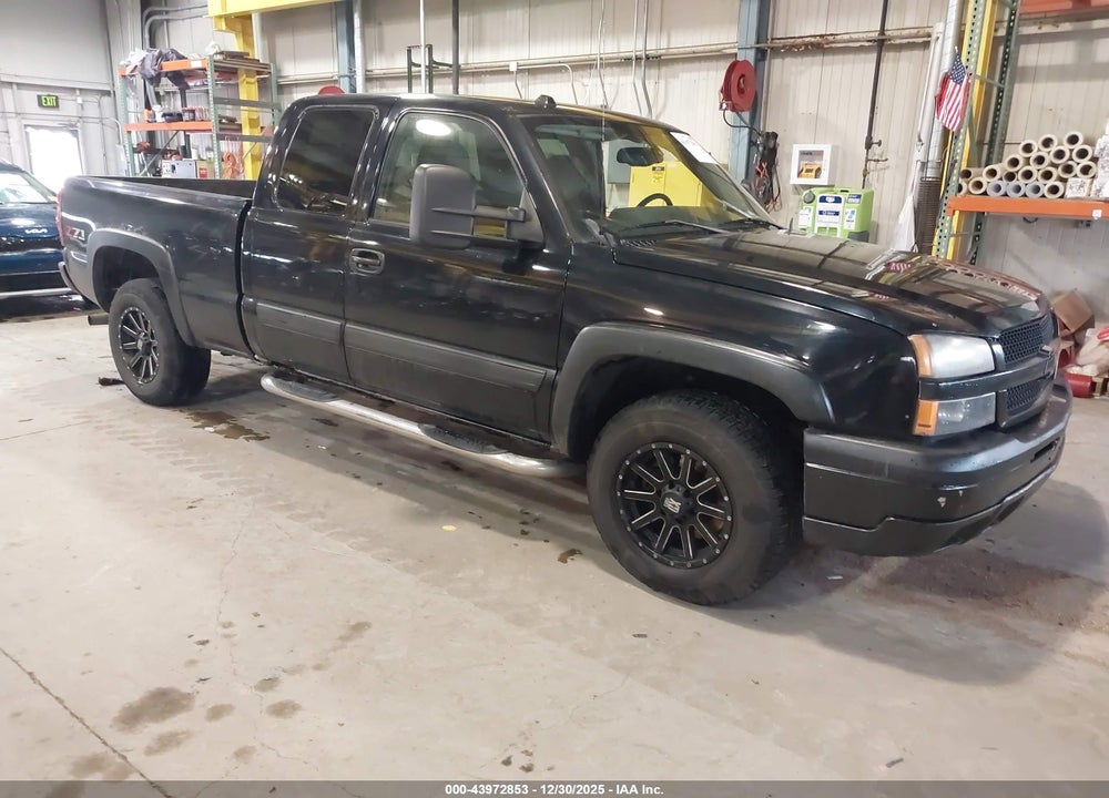 2005 CHEVROLET SILVERADO 1500 Z71 VIN: 1GCEK19Z65Z145182