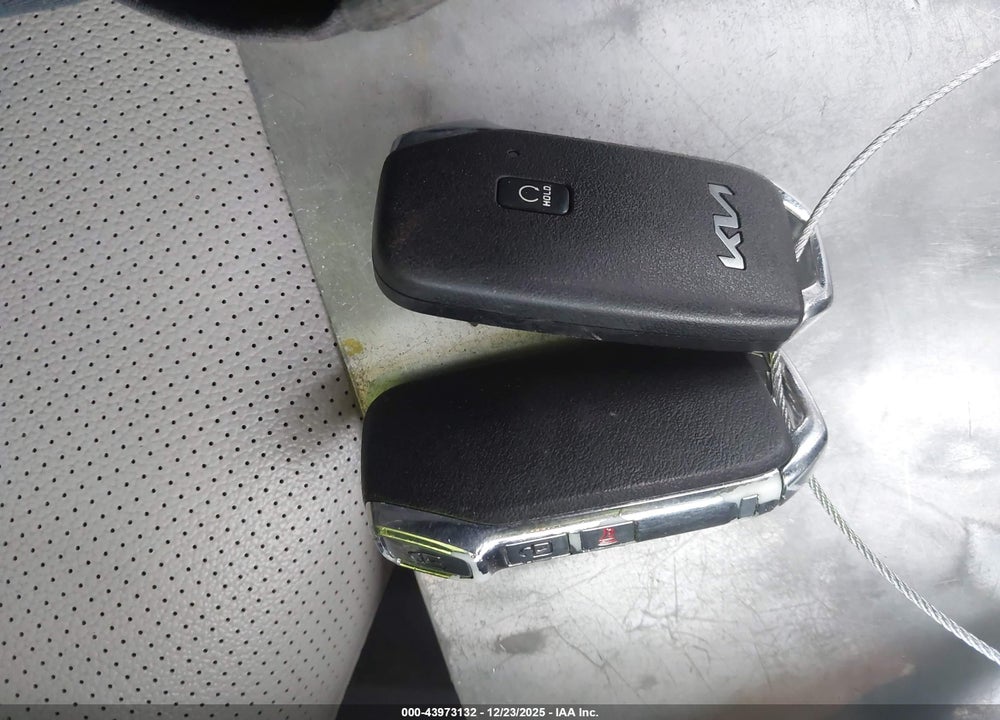 2023 KIA SPORTAGE HYBRID EX VIN: KNDPVCAG1P7066748