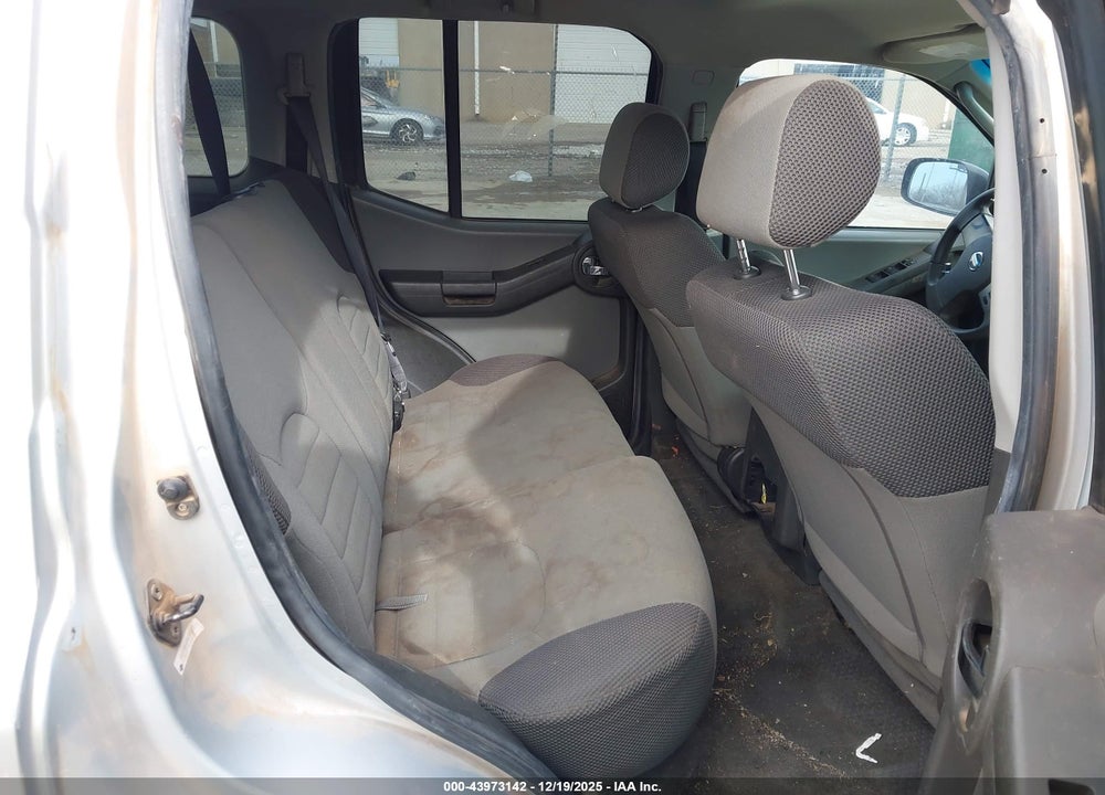 2005 NISSAN XTERRA S VIN: 5N1AN08U25C601523