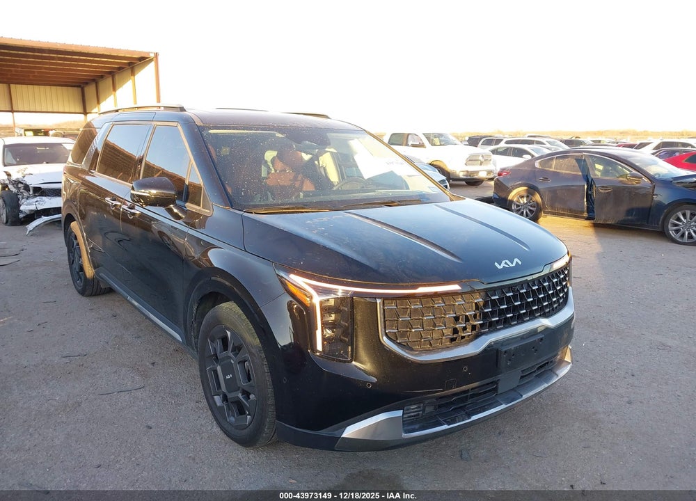 2025 KIA CARNIVAL MPV SX VIN: KNDNE5K3XS6454204