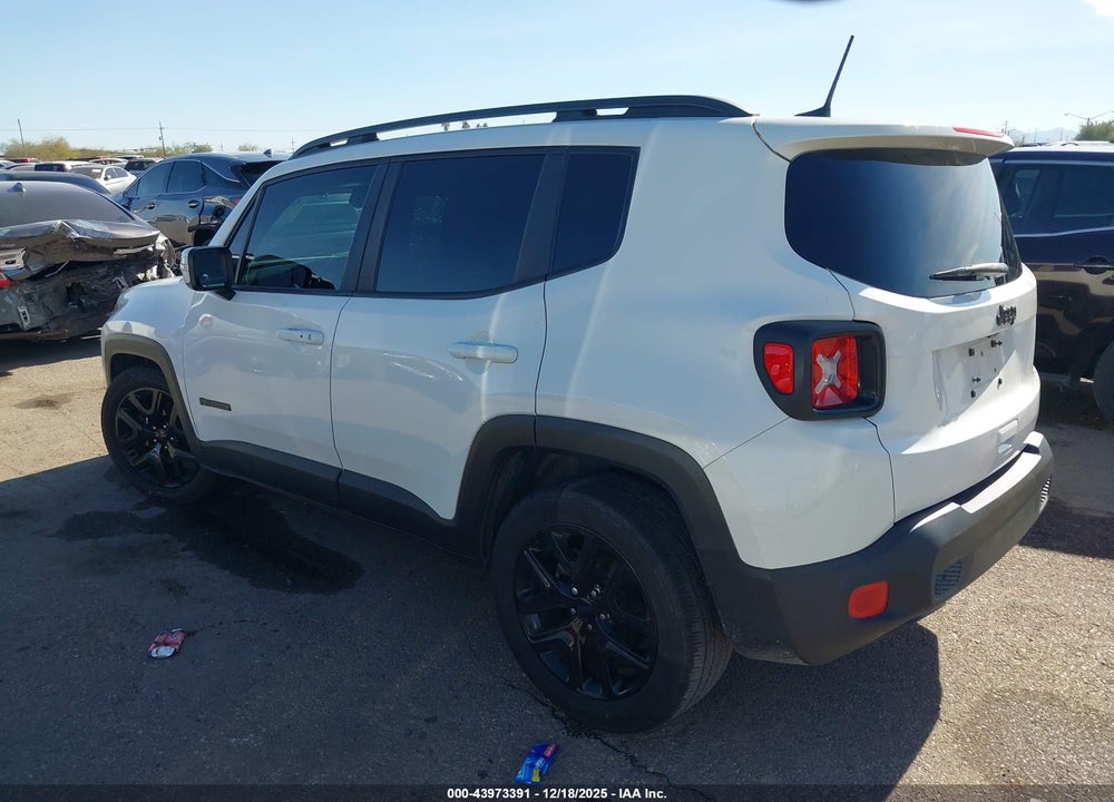 2018 JEEP RENEGADE ALTITUDE FWD VIN: ZACCJABB2JPJ09437
