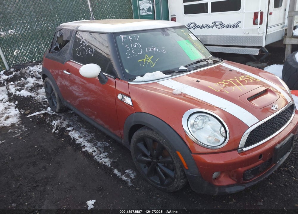 2013 MINI HARDTOP COOPER S VIN: WMWSV3C56DT394799